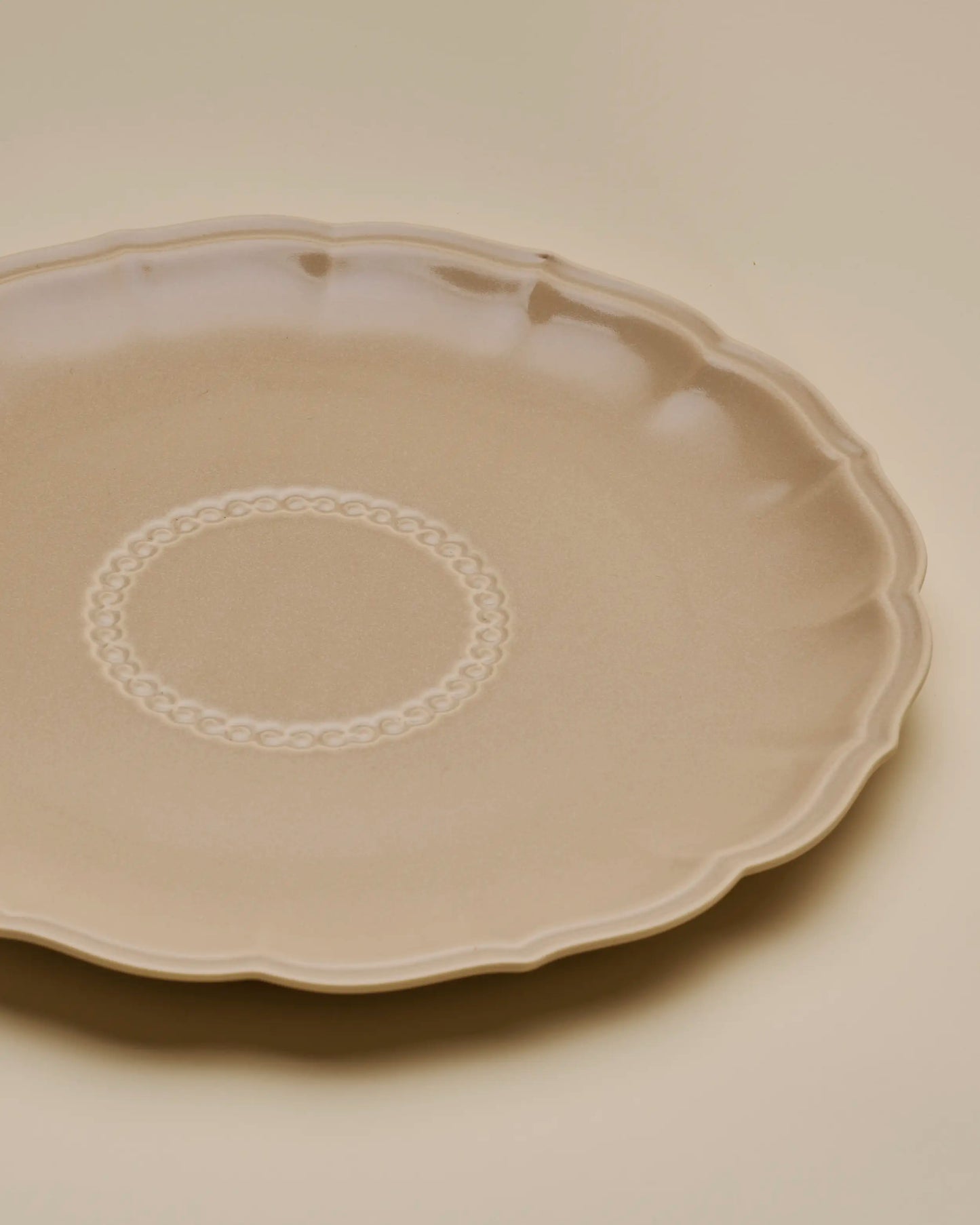 Lotus plate (28cm)